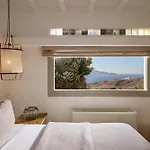 Amra - Secluded Mykonos Haven With Sea Views, Heated Pool, Gym & Hammam *