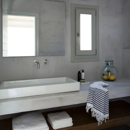 Amra - Secluded Mykonos Haven With Sea Views, Heated Pool, Gym & Hammam