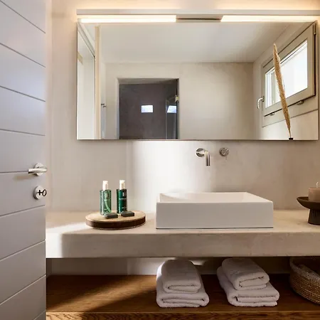 Amra - Secluded Mykonos Haven With Sea Views, Heated Pool, Gym & Hammam 别墅 *