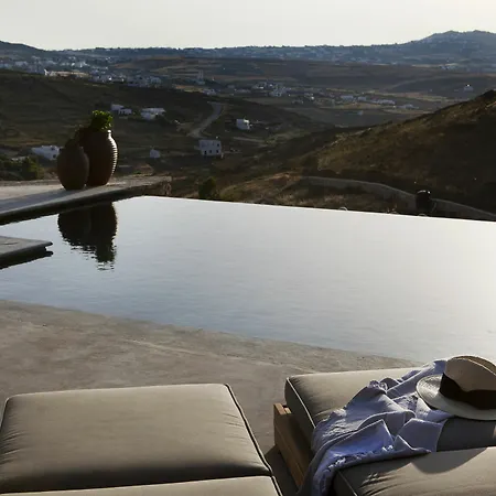 Villa Amra - Secluded Mykonos Haven With Sea Views, Heated Pool, Gym & Hammam