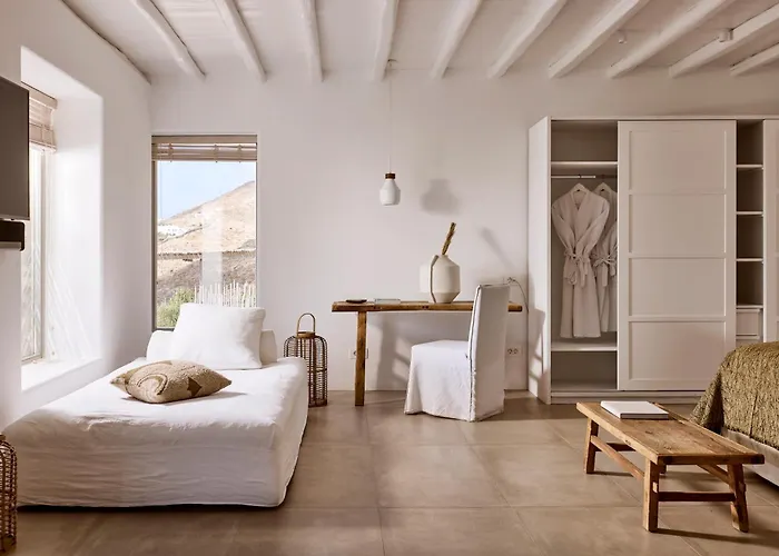 别墅 Amra - Secluded Mykonos Haven With Sea Views, Heated Pool, Gym & Hammam 法蒂亚