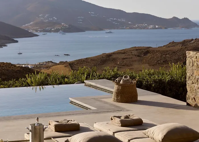 Amra - Secluded Mykonos Haven With Sea Views, Heated Pool, Gym & Hammam 法蒂亚