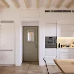Amra - Secluded Mykonos Haven With Sea Views, Heated Pool, Gym & Hammam Ftelia (Mykonos)