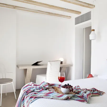 Villa Amra - Secluded Mykonos Haven With Sea Views, Heated Pool, Gym & Hammam