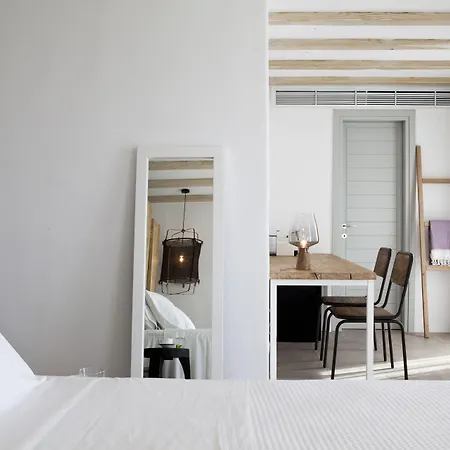 Villa Amra - Secluded Mykonos Haven With Sea Views, Heated Pool, Gym & Hammam Ftelia (Mykonos)