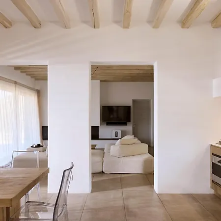 Amra - Secluded Mykonos Haven With Sea Views, Heated Pool, Gym & Hammam *