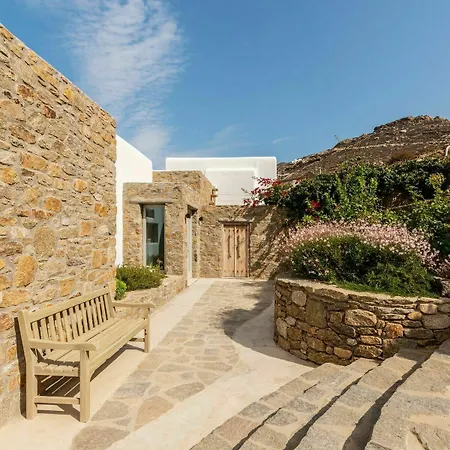 Amra Ftelia (Mykonos)